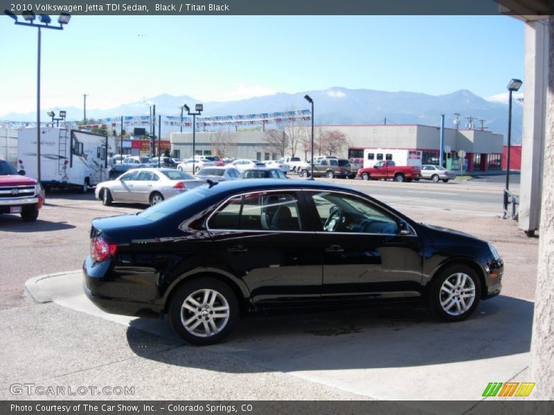 Black / Titan Black 2010 Volkswagen Jetta TDI Sedan