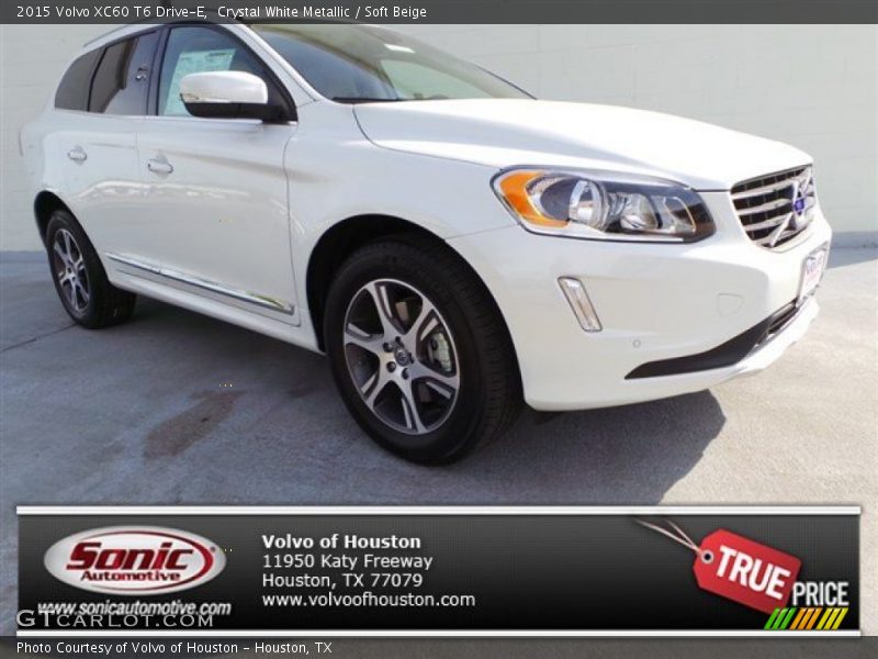 Crystal White Metallic / Soft Beige 2015 Volvo XC60 T6 Drive-E