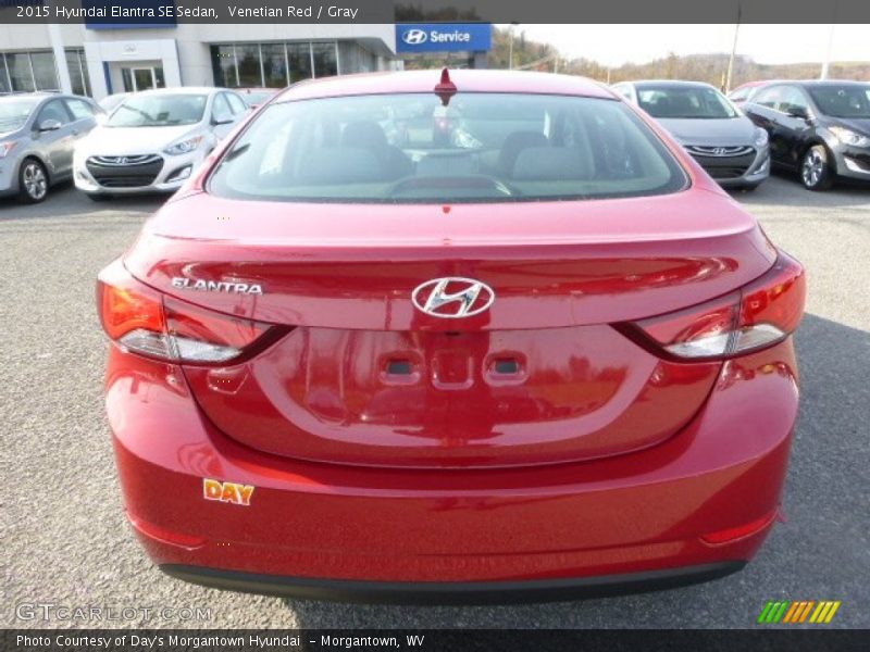 Venetian Red / Gray 2015 Hyundai Elantra SE Sedan