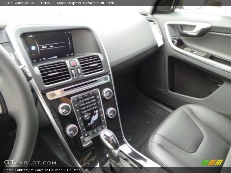 Black Sapphire Metallic / Off Black 2015 Volvo XC60 T5 Drive-E