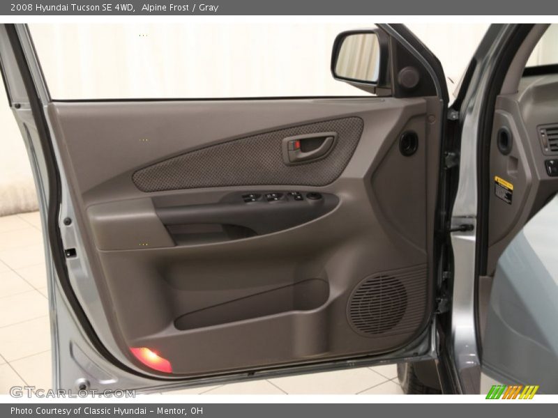 Door Panel of 2008 Tucson SE 4WD