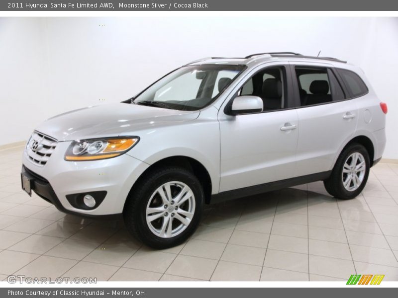 Front 3/4 View of 2011 Santa Fe Limited AWD