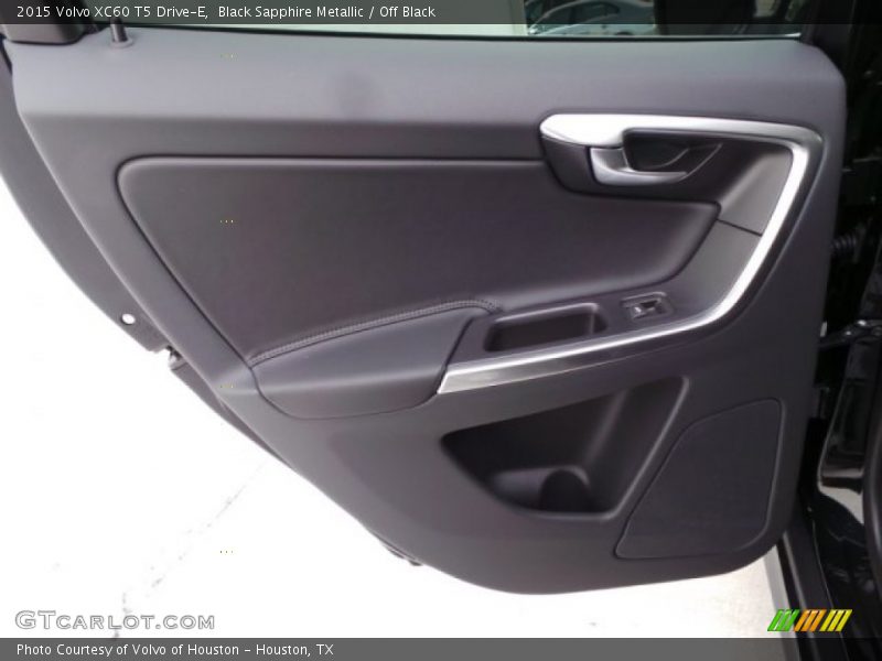 Black Sapphire Metallic / Off Black 2015 Volvo XC60 T5 Drive-E