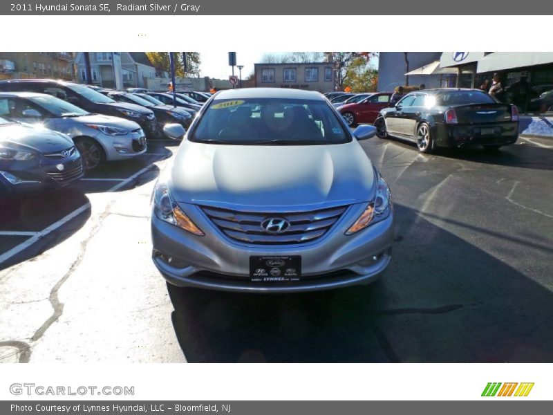 Radiant Silver / Gray 2011 Hyundai Sonata SE