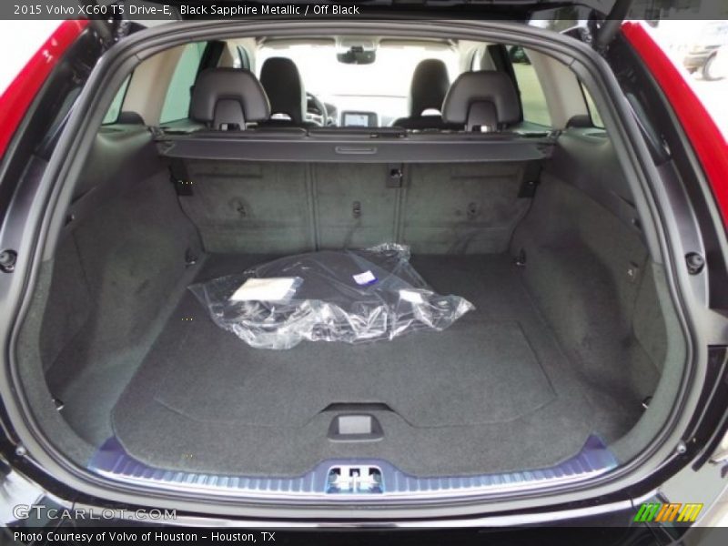 Black Sapphire Metallic / Off Black 2015 Volvo XC60 T5 Drive-E