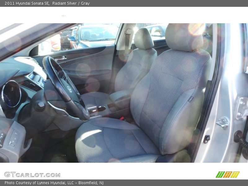 Radiant Silver / Gray 2011 Hyundai Sonata SE