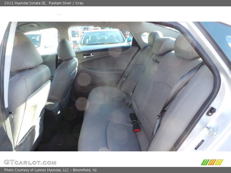 Radiant Silver / Gray 2011 Hyundai Sonata SE