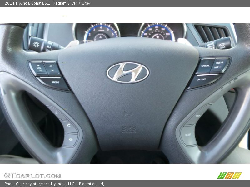 Radiant Silver / Gray 2011 Hyundai Sonata SE