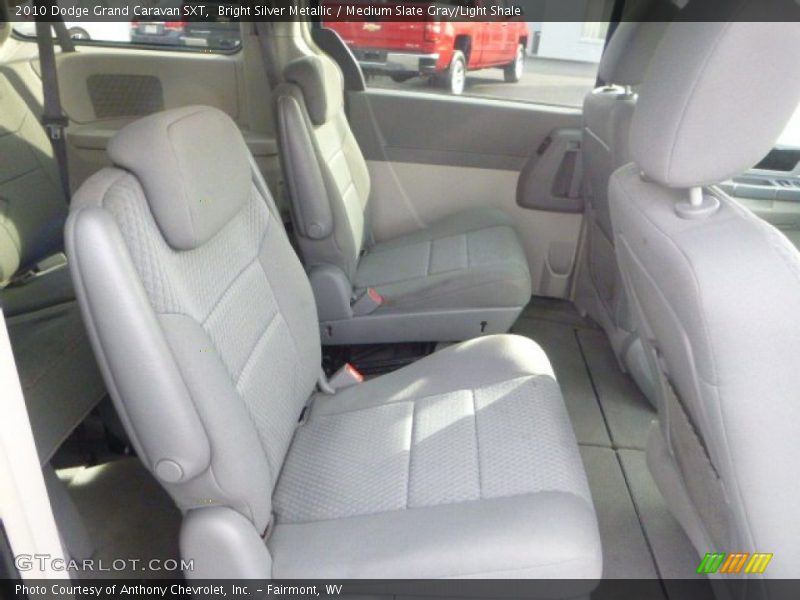 Bright Silver Metallic / Medium Slate Gray/Light Shale 2010 Dodge Grand Caravan SXT