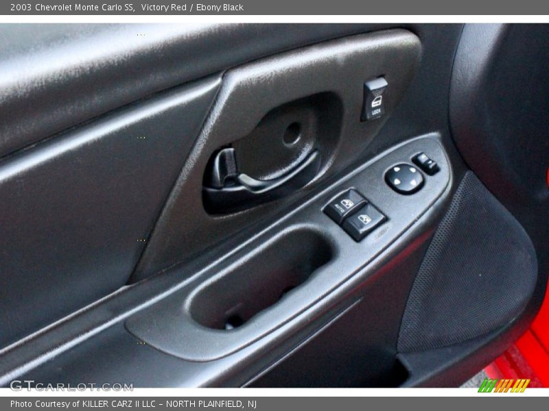 Victory Red / Ebony Black 2003 Chevrolet Monte Carlo SS