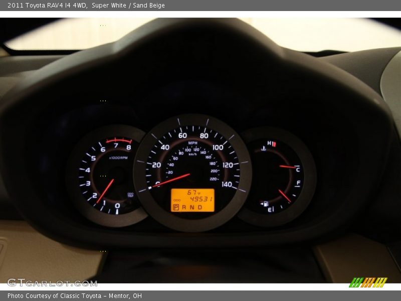 Super White / Sand Beige 2011 Toyota RAV4 I4 4WD