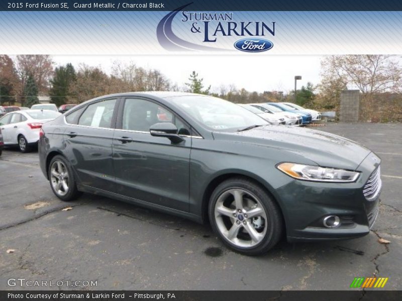 Guard Metallic / Charcoal Black 2015 Ford Fusion SE