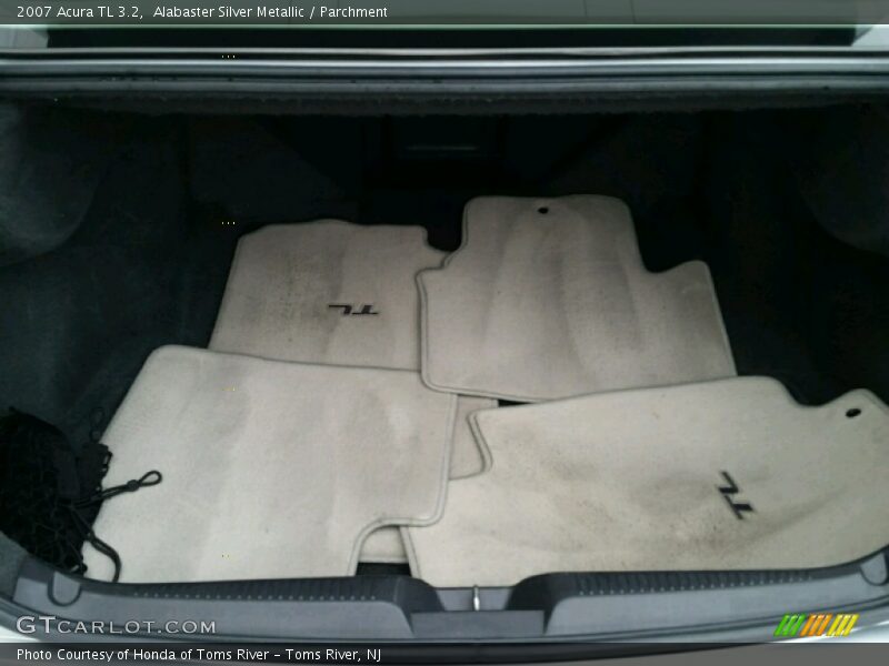Alabaster Silver Metallic / Parchment 2007 Acura TL 3.2