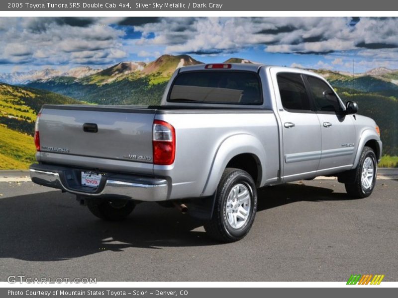 Silver Sky Metallic / Dark Gray 2005 Toyota Tundra SR5 Double Cab 4x4