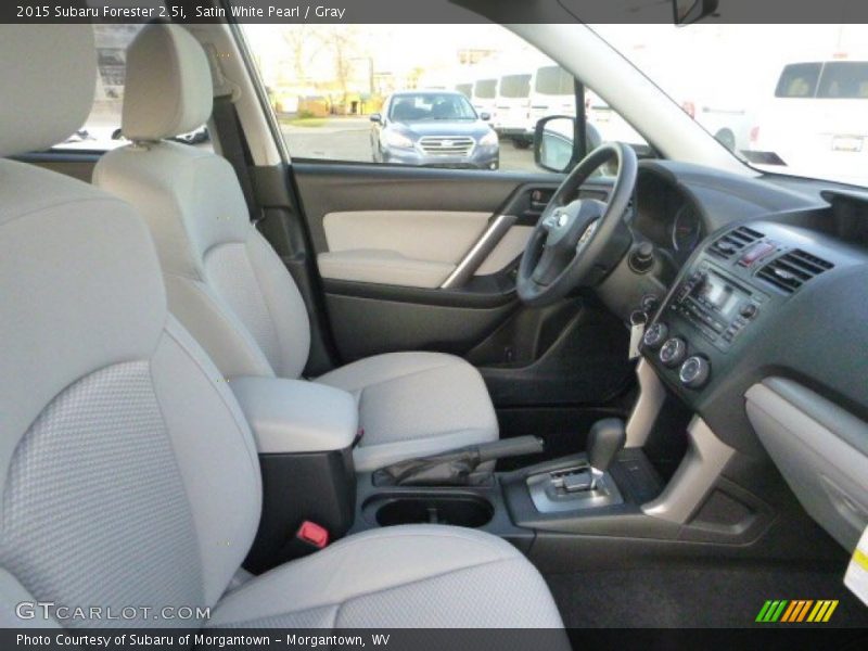 Satin White Pearl / Gray 2015 Subaru Forester 2.5i