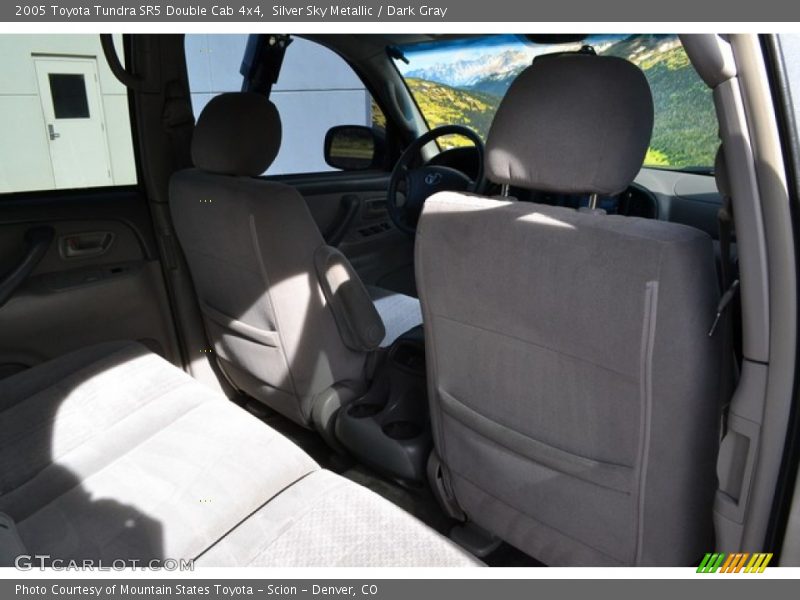 Silver Sky Metallic / Dark Gray 2005 Toyota Tundra SR5 Double Cab 4x4