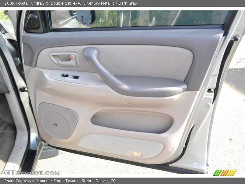 Silver Sky Metallic / Dark Gray 2005 Toyota Tundra SR5 Double Cab 4x4