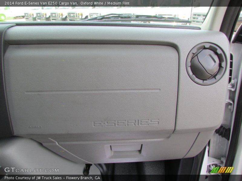 Oxford White / Medium Flint 2014 Ford E-Series Van E250 Cargo Van