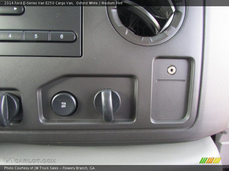 Oxford White / Medium Flint 2014 Ford E-Series Van E250 Cargo Van