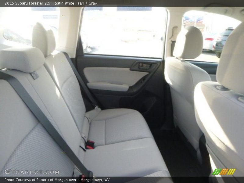 Satin White Pearl / Gray 2015 Subaru Forester 2.5i