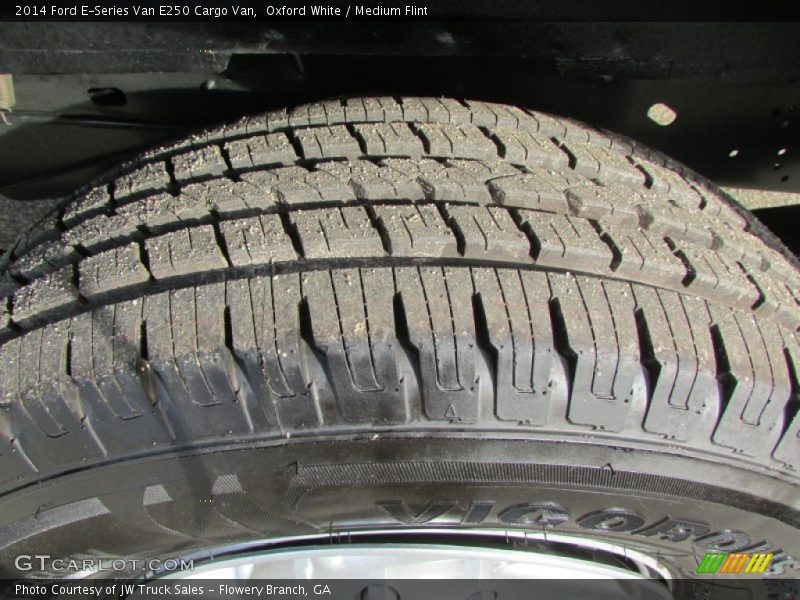 Oxford White / Medium Flint 2014 Ford E-Series Van E250 Cargo Van