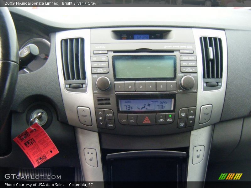 Bright Silver / Gray 2009 Hyundai Sonata Limited