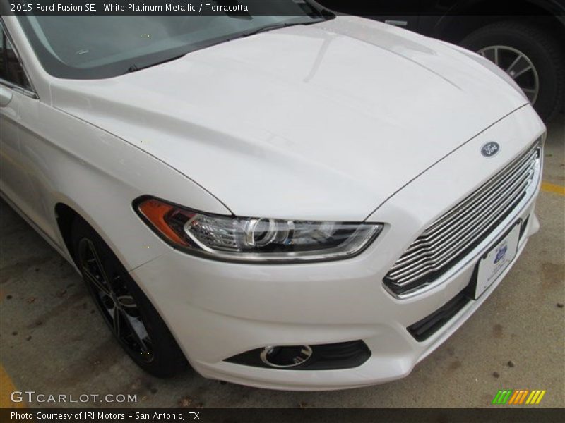 White Platinum Metallic / Terracotta 2015 Ford Fusion SE