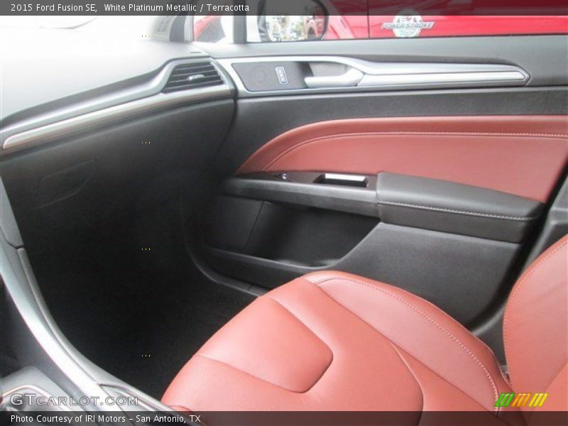 White Platinum Metallic / Terracotta 2015 Ford Fusion SE