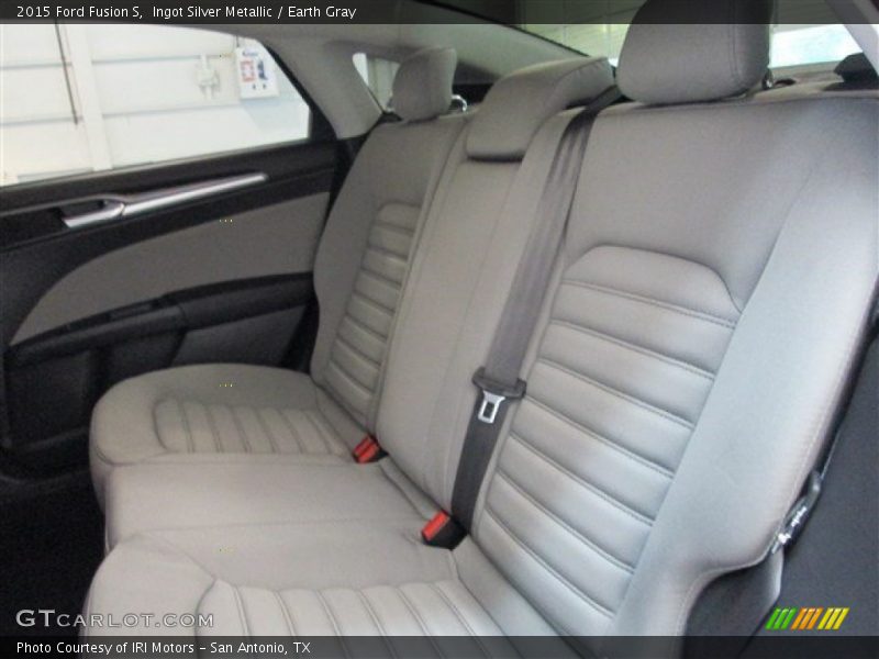 Ingot Silver Metallic / Earth Gray 2015 Ford Fusion S