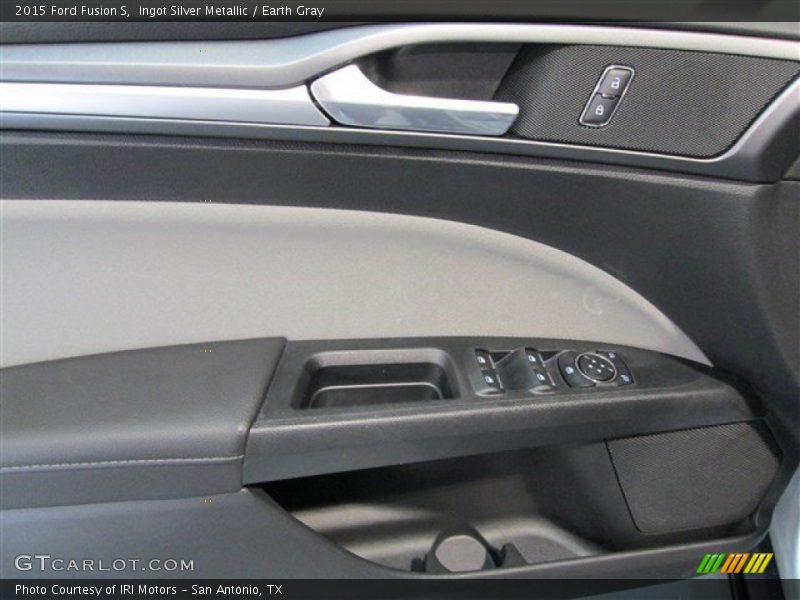 Ingot Silver Metallic / Earth Gray 2015 Ford Fusion S