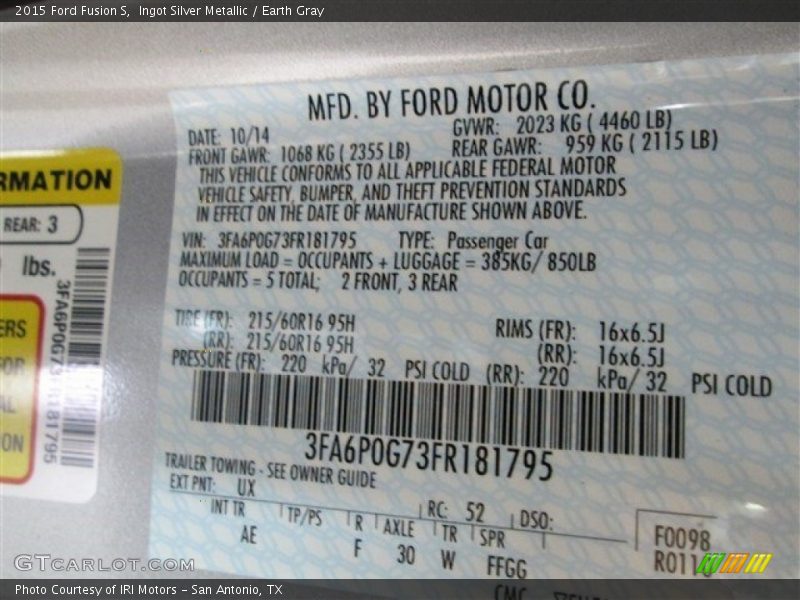 Ingot Silver Metallic / Earth Gray 2015 Ford Fusion S