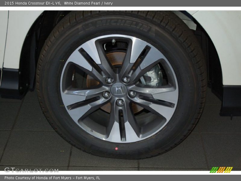 White Diamond Pearl / Ivory 2015 Honda Crosstour EX-L V6
