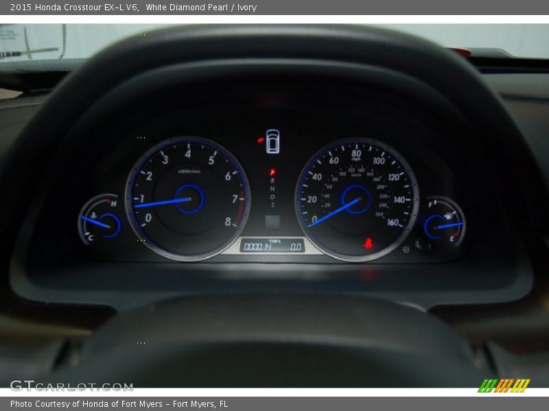 White Diamond Pearl / Ivory 2015 Honda Crosstour EX-L V6
