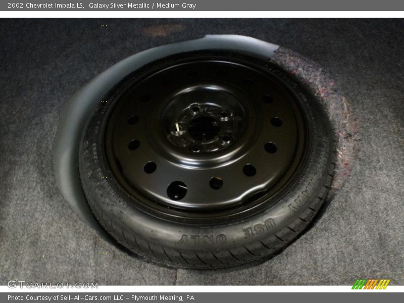 Galaxy Silver Metallic / Medium Gray 2002 Chevrolet Impala LS