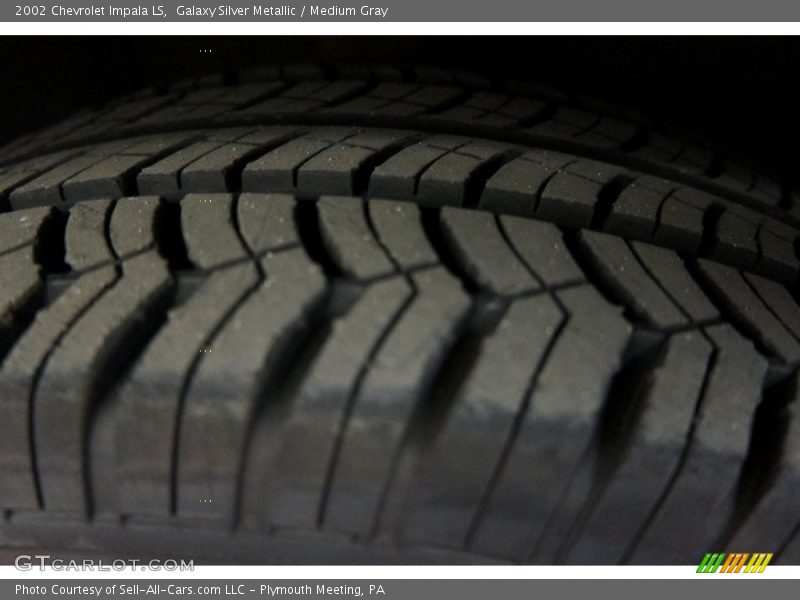 Galaxy Silver Metallic / Medium Gray 2002 Chevrolet Impala LS