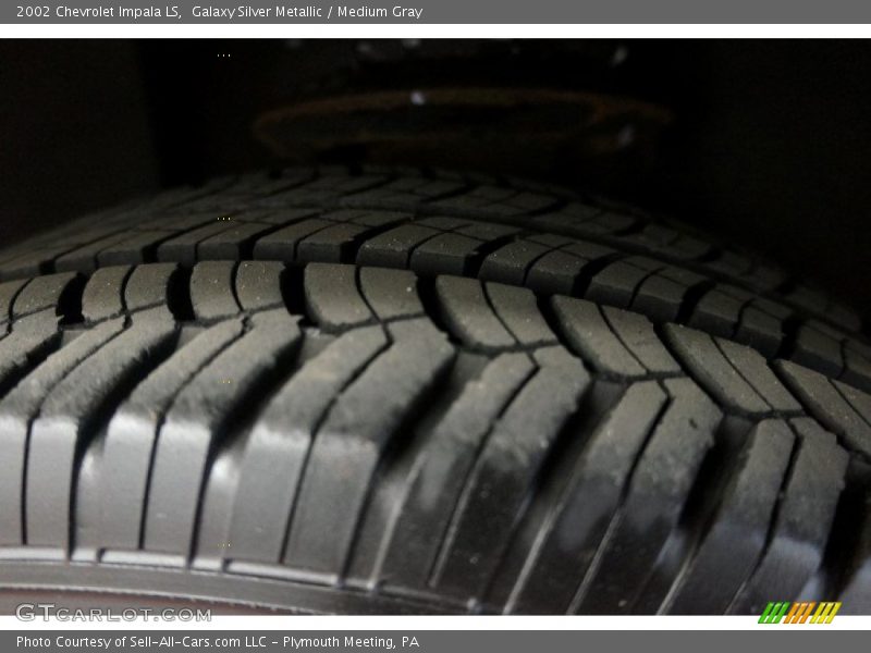 Galaxy Silver Metallic / Medium Gray 2002 Chevrolet Impala LS