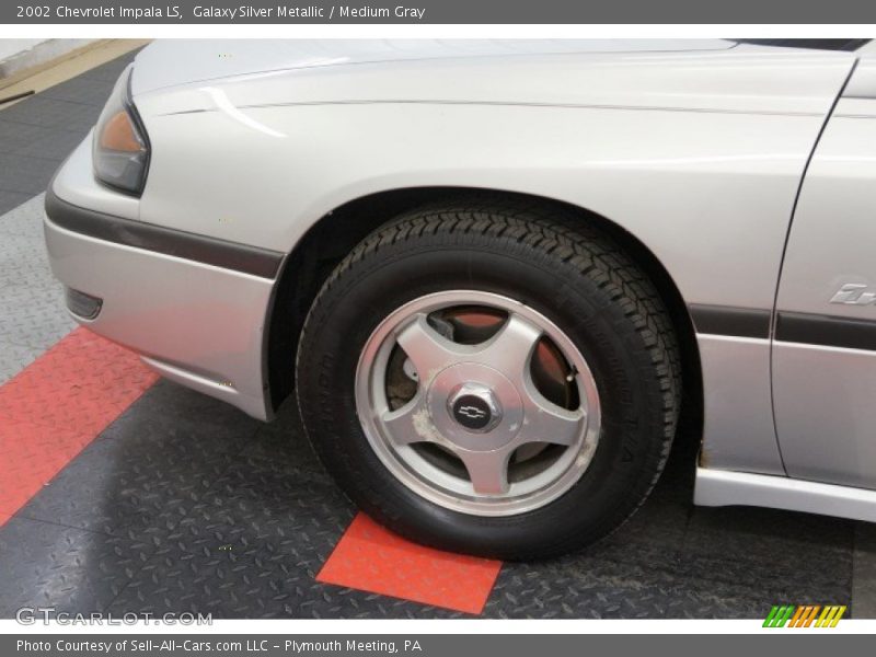 Galaxy Silver Metallic / Medium Gray 2002 Chevrolet Impala LS