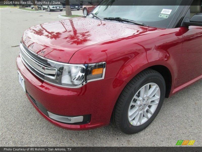 Ruby Red / Dune 2014 Ford Flex SEL