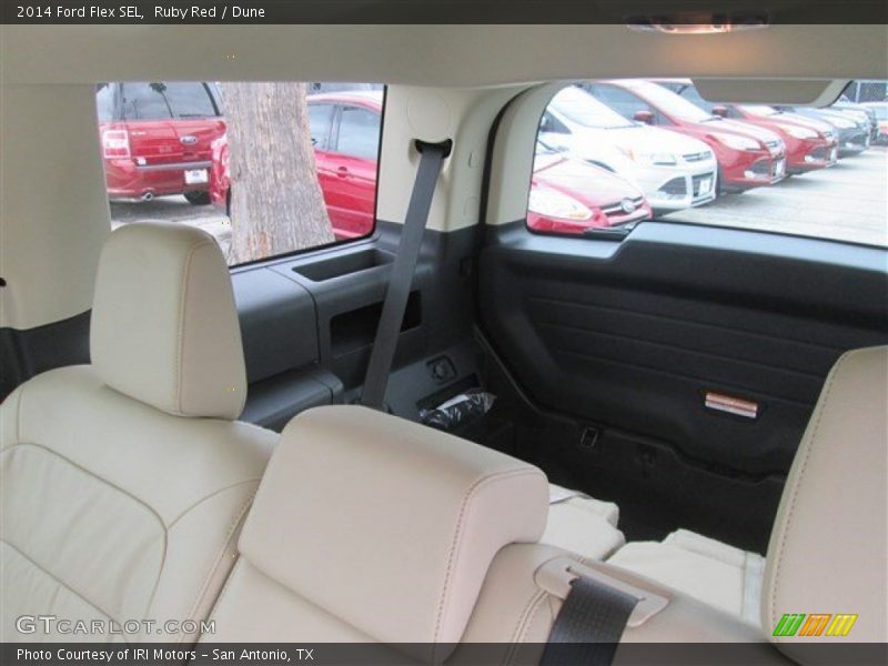 Ruby Red / Dune 2014 Ford Flex SEL