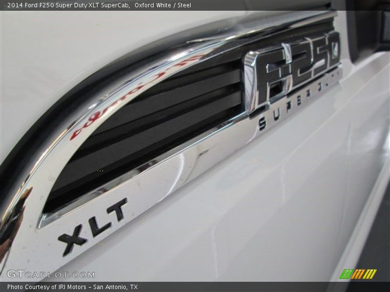 Oxford White / Steel 2014 Ford F250 Super Duty XLT SuperCab