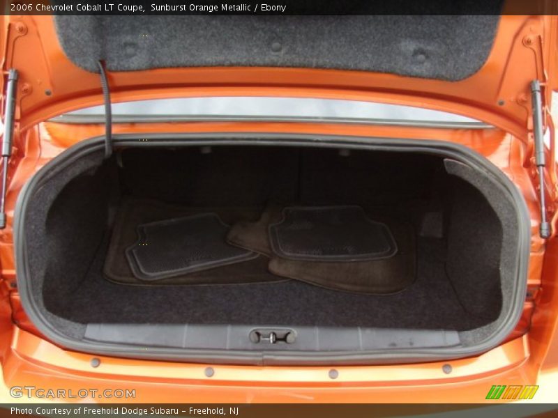 Sunburst Orange Metallic / Ebony 2006 Chevrolet Cobalt LT Coupe