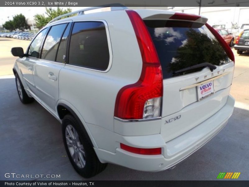 Ice White / Beige 2014 Volvo XC90 3.2