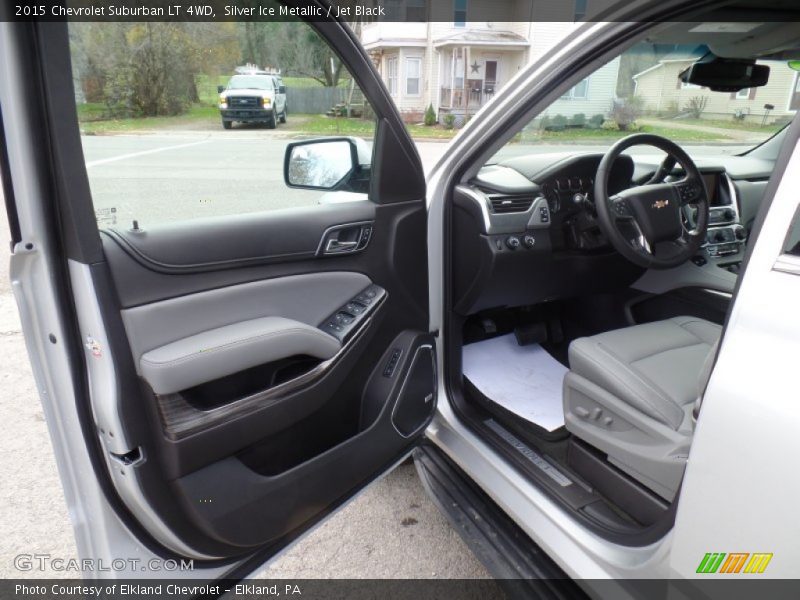 Silver Ice Metallic / Jet Black 2015 Chevrolet Suburban LT 4WD