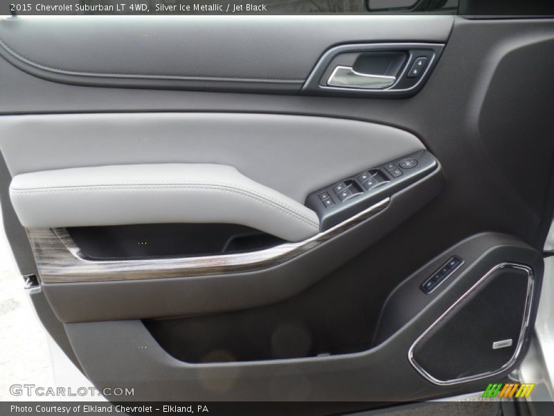 Silver Ice Metallic / Jet Black 2015 Chevrolet Suburban LT 4WD