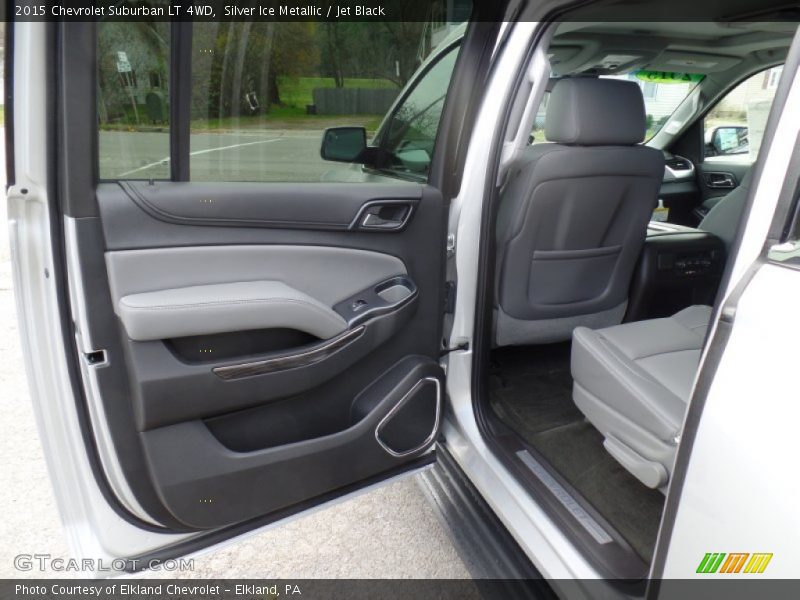 Silver Ice Metallic / Jet Black 2015 Chevrolet Suburban LT 4WD