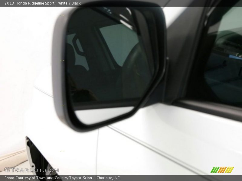 White / Black 2013 Honda Ridgeline Sport