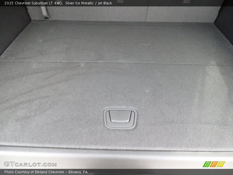 Silver Ice Metallic / Jet Black 2015 Chevrolet Suburban LT 4WD