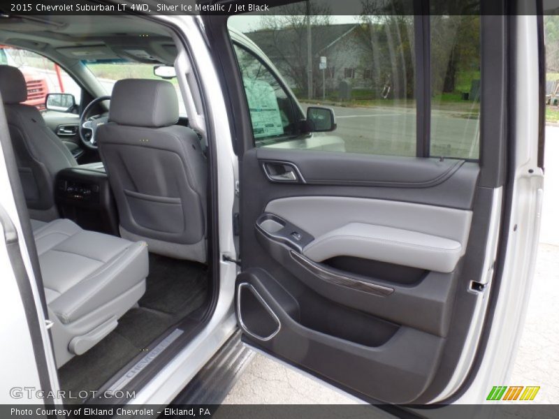 Silver Ice Metallic / Jet Black 2015 Chevrolet Suburban LT 4WD