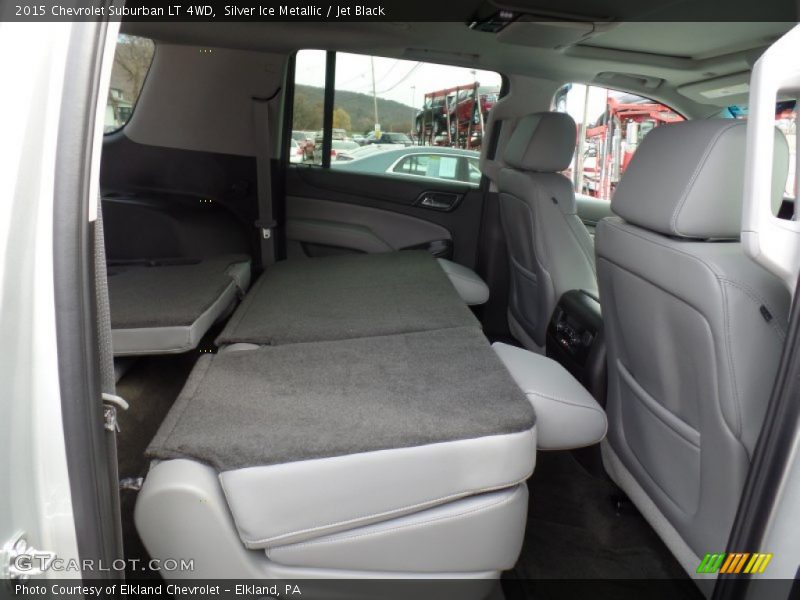 Silver Ice Metallic / Jet Black 2015 Chevrolet Suburban LT 4WD