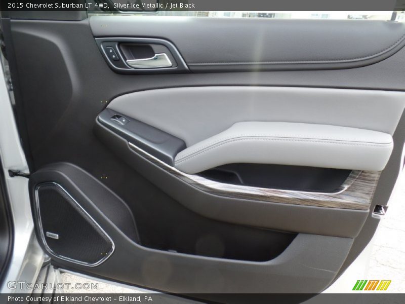 Silver Ice Metallic / Jet Black 2015 Chevrolet Suburban LT 4WD